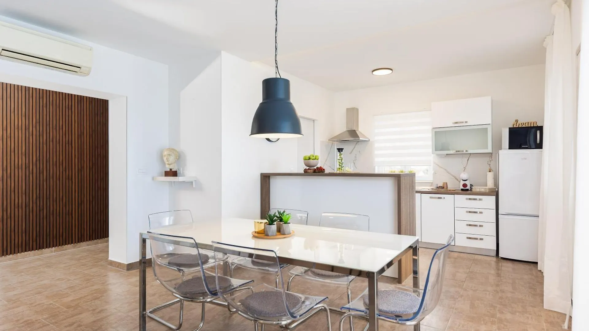 Apartment Sasso スプリト